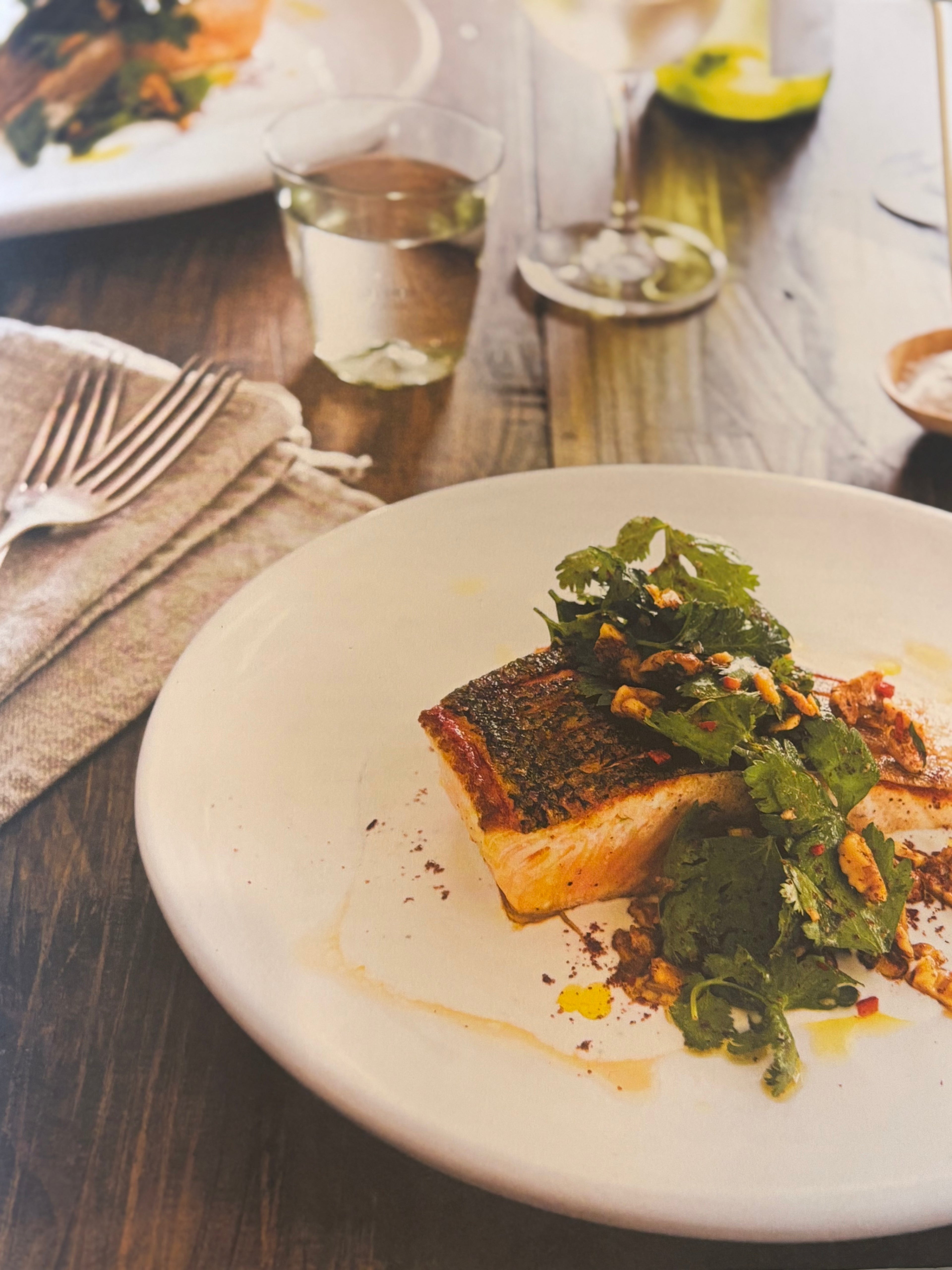 Whole baked Salmon Tarator